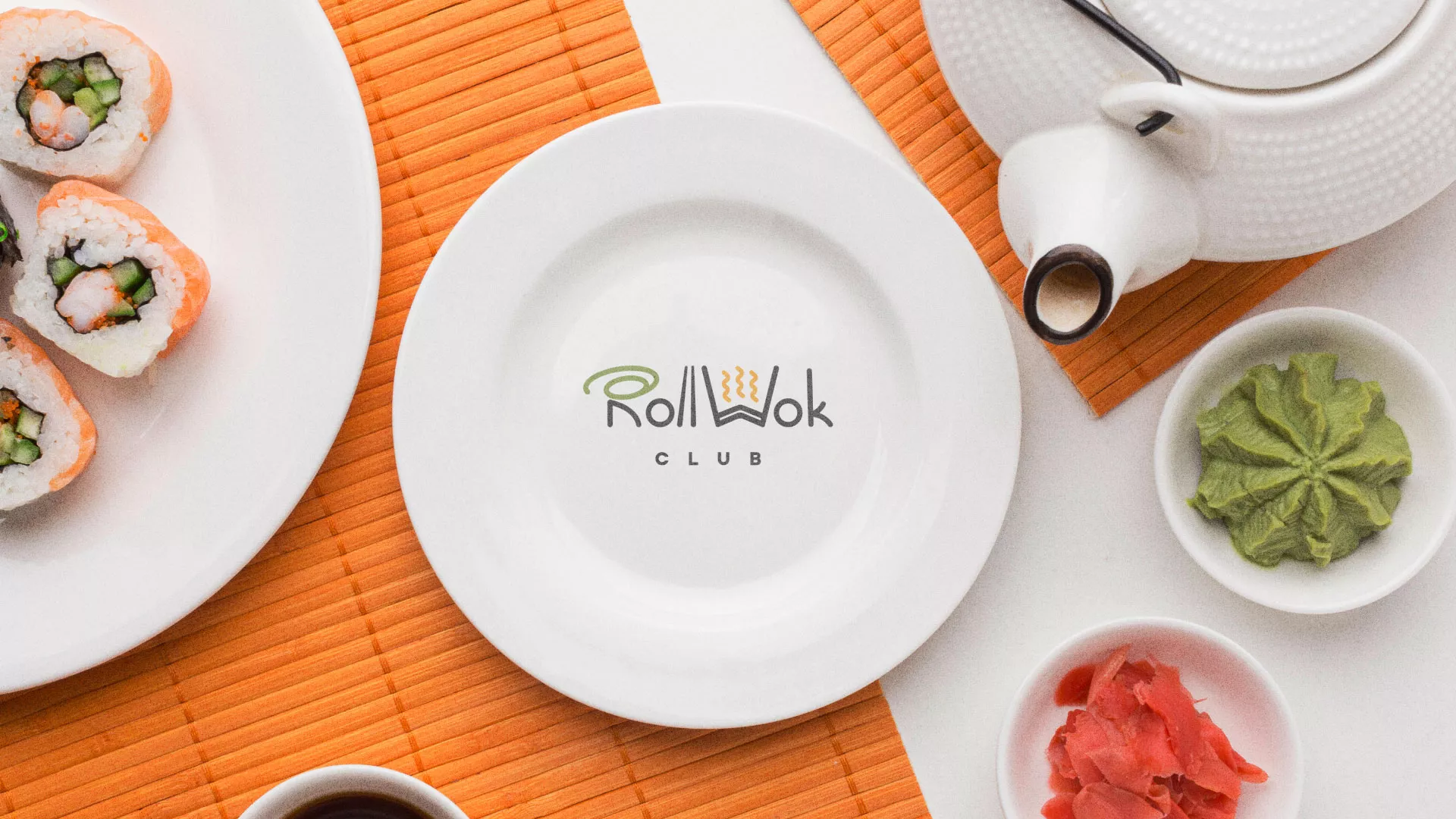 Разработка логотипа и фирменного стиля в Липках для суши-бара «Roll Wok Club» Разработка логотипа и фирменного стиля в Липках для суши-бара «Roll Wok Club»